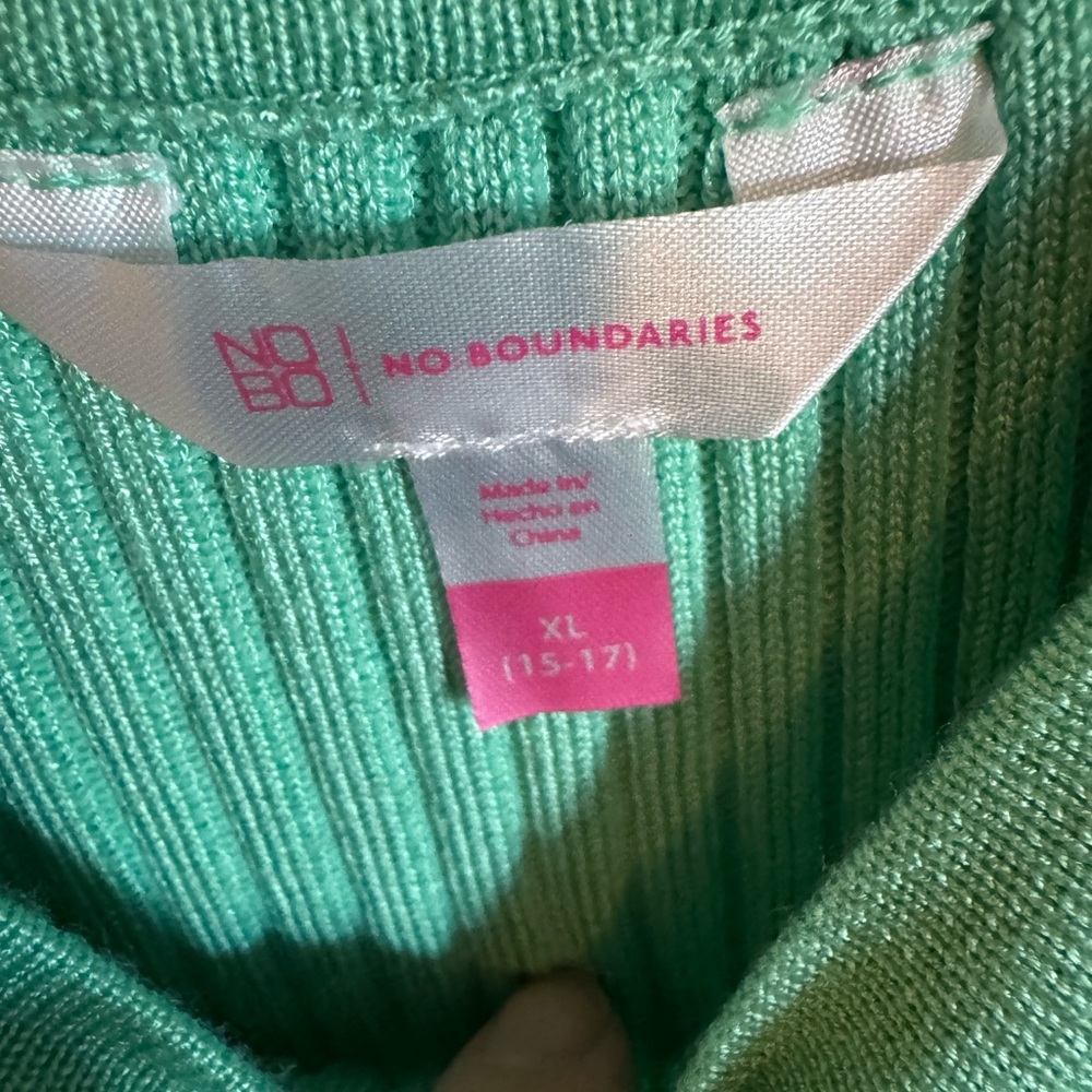 Women’s Cropped Racerback Sweater - Picture 3 of 3